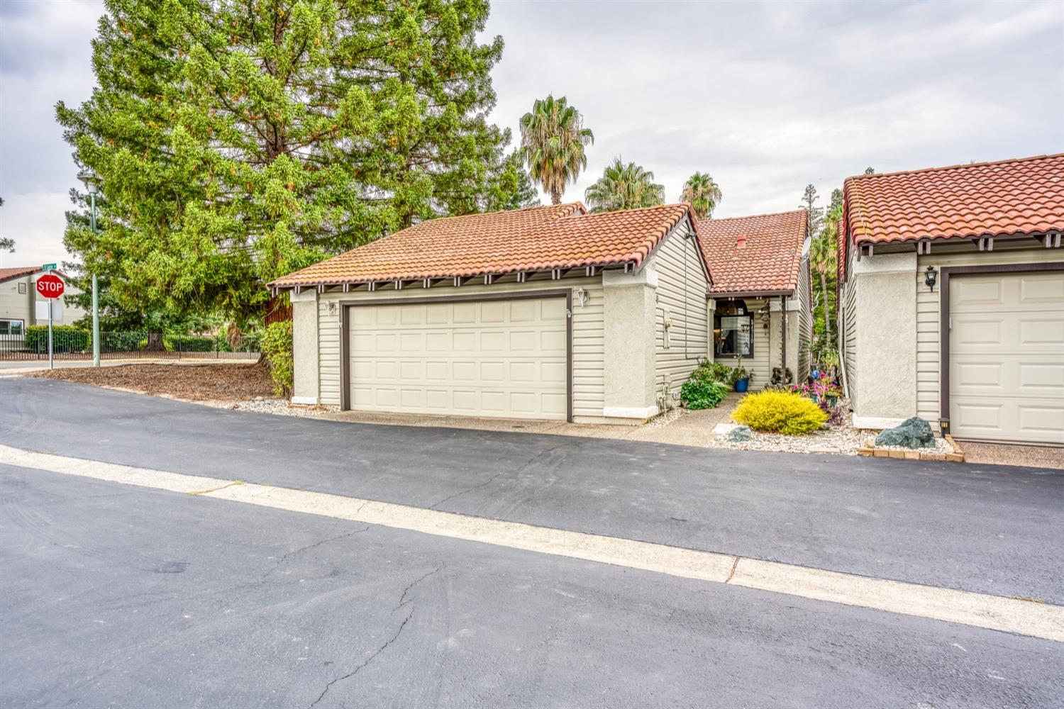 Detail Gallery Image 6 of 44 For 4710 El Cortez Dr, Rocklin,  CA 95677 - 3 Beds | 2 Baths