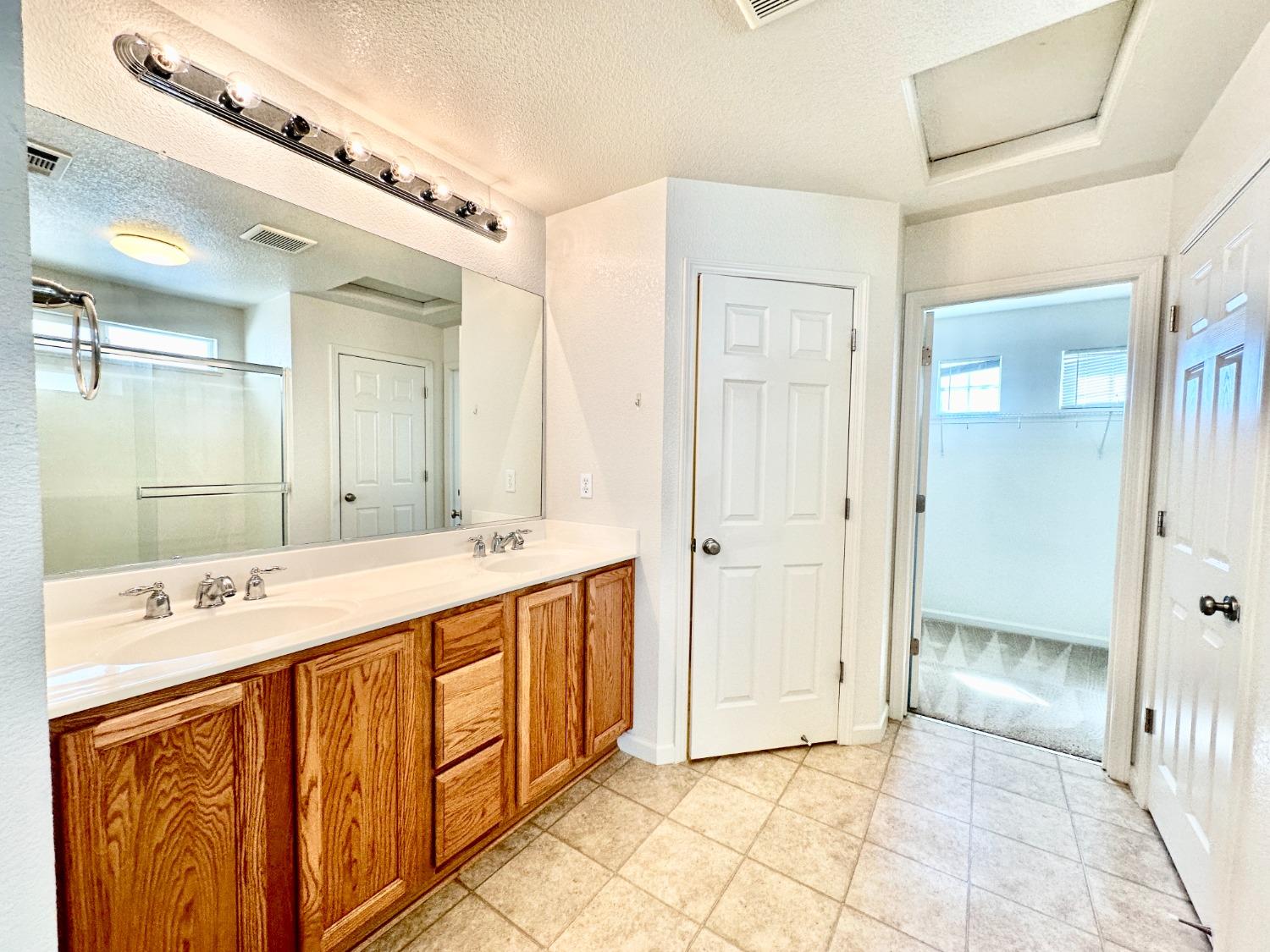 Detail Gallery Image 28 of 35 For 1532 Cat Tail Dr, Stockton,  CA 95204 - 3 Beds | 2/1 Baths