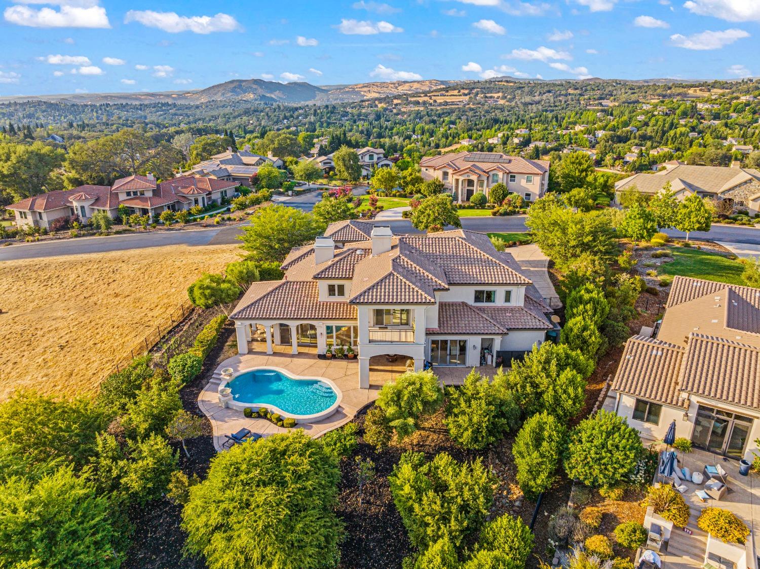 Detail Gallery Image 75 of 81 For 7488 Sangiovese Dr, El Dorado Hills,  CA 95762 - 4 Beds | 4/1 Baths