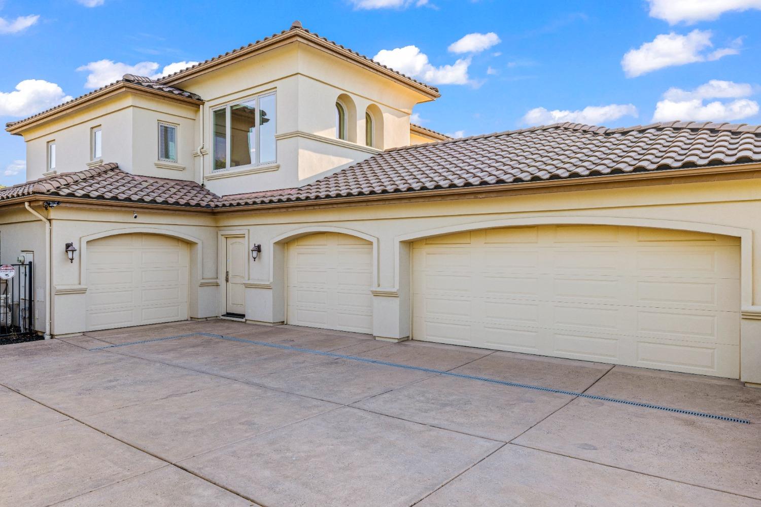 Detail Gallery Image 7 of 81 For 7488 Sangiovese Dr, El Dorado Hills,  CA 95762 - 4 Beds | 4/1 Baths