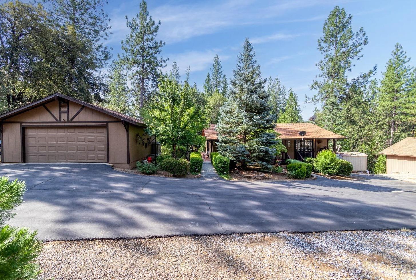 Detail Gallery Image 1 of 1 For 7040 Sly Park Rd, Placerville,  CA 95667 - 2 Beds | 2/1 Baths