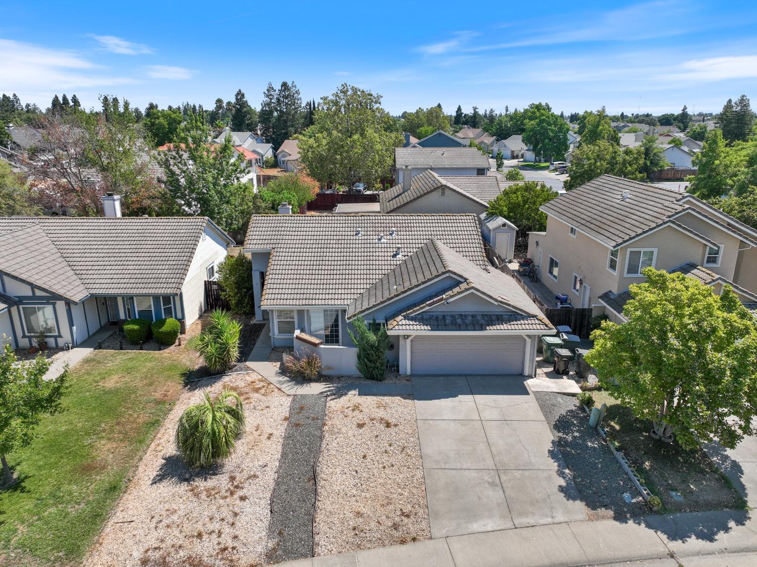 Detail Gallery Image 30 of 41 For 8251 Montreux Way, Sacramento,  CA 95828 - 3 Beds | 2 Baths