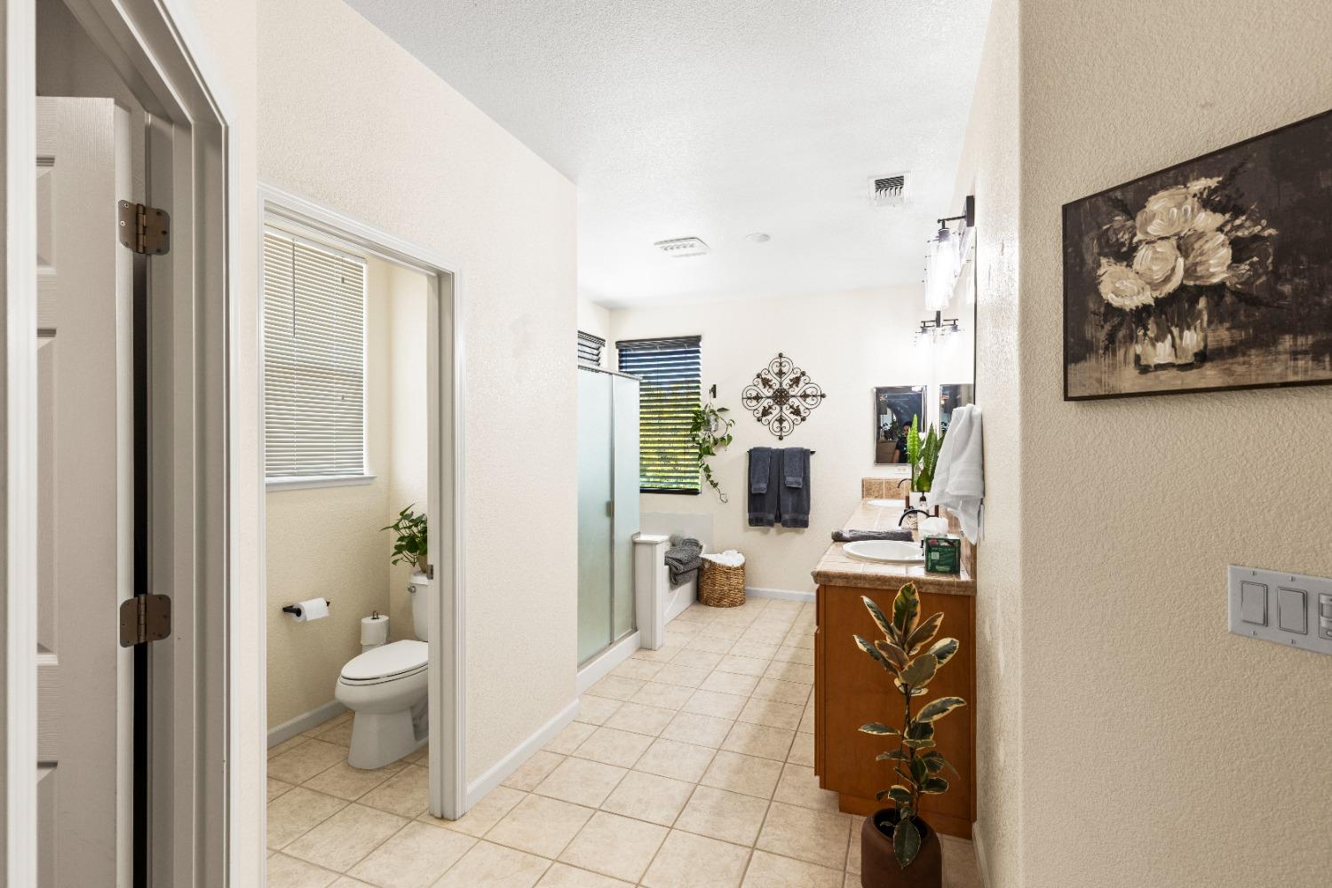 Detail Gallery Image 27 of 37 For 1136 Lucio St, Manteca,  CA 95336 - 4 Beds | 2/1 Baths