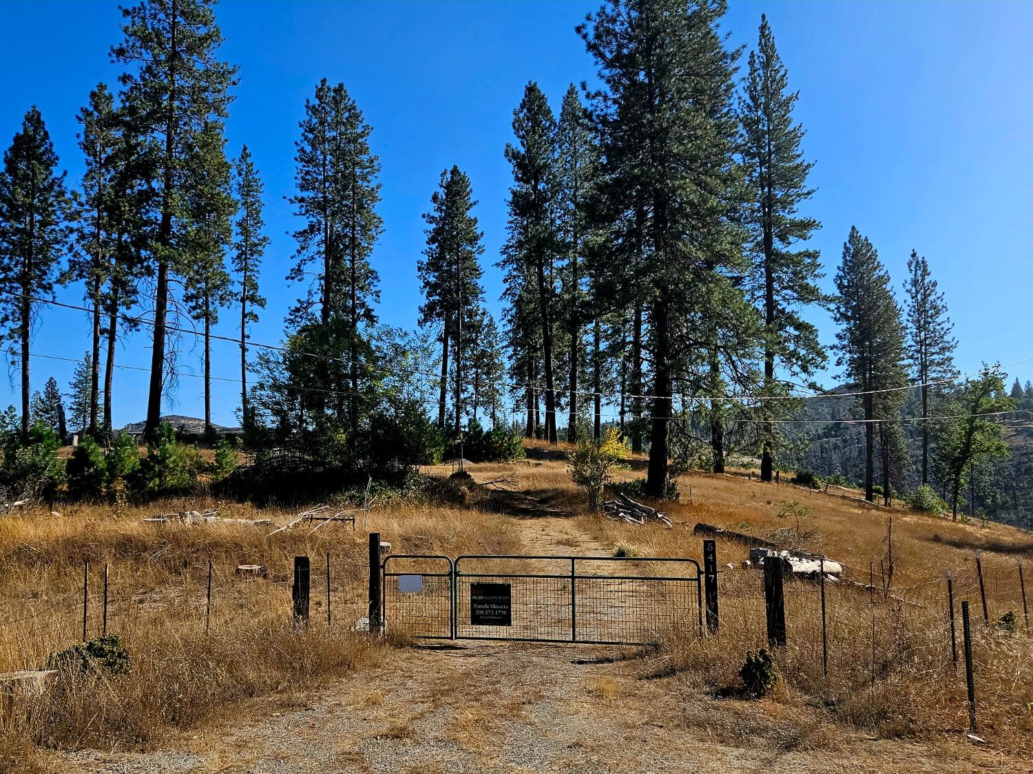 Rustlers Pass, Mountain Ranch, California image 1