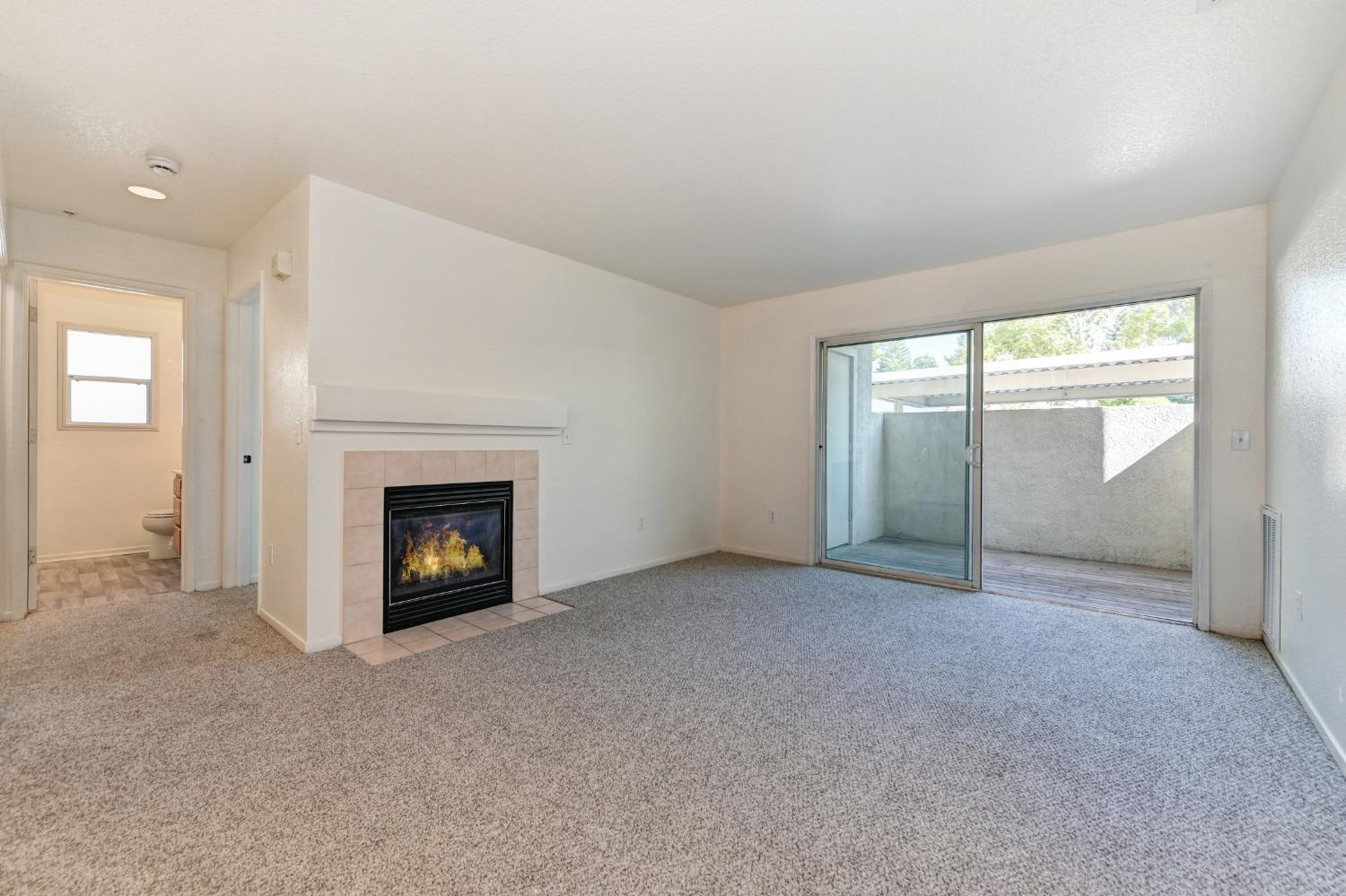 Detail Gallery Image 4 of 25 For 8020 Walerga Rd #1259,  Antelope,  CA 95843 - 2 Beds | 2 Baths