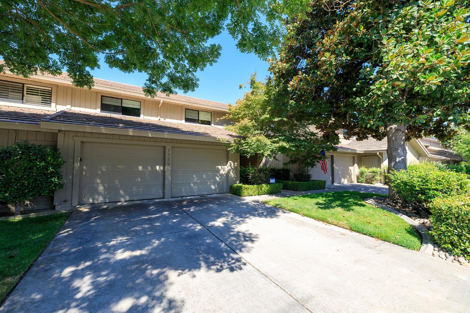 Detail Gallery Image 2 of 40 For 7329 Del Cielo Way, Modesto,  CA 95356 - 2 Beds | 3 Baths