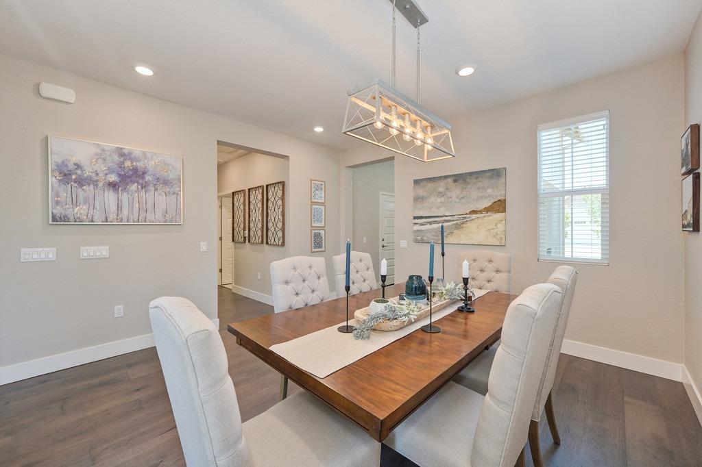 Detail Gallery Image 7 of 65 For 7024 Starburst Ln, Roseville,  CA 95747 - 2 Beds | 2 Baths