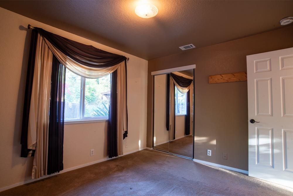 Detail Gallery Image 12 of 58 For 3497 Humphrey Rd, Loomis,  CA 95650 - 3 Beds | 2 Baths