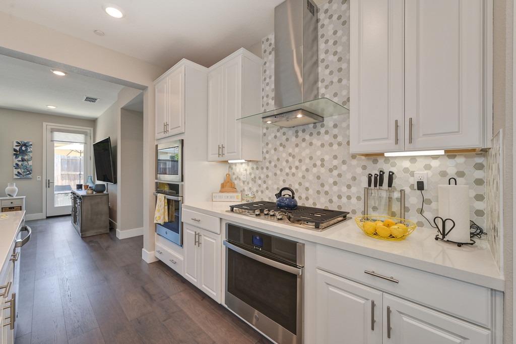 Detail Gallery Image 18 of 65 For 7024 Starburst Ln, Roseville,  CA 95747 - 2 Beds | 2 Baths