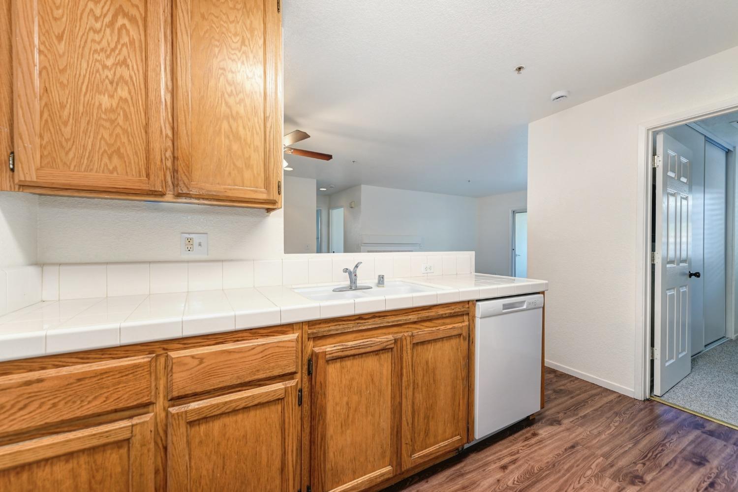 Detail Gallery Image 7 of 25 For 8020 Walerga Rd #1259,  Antelope,  CA 95843 - 2 Beds | 2 Baths