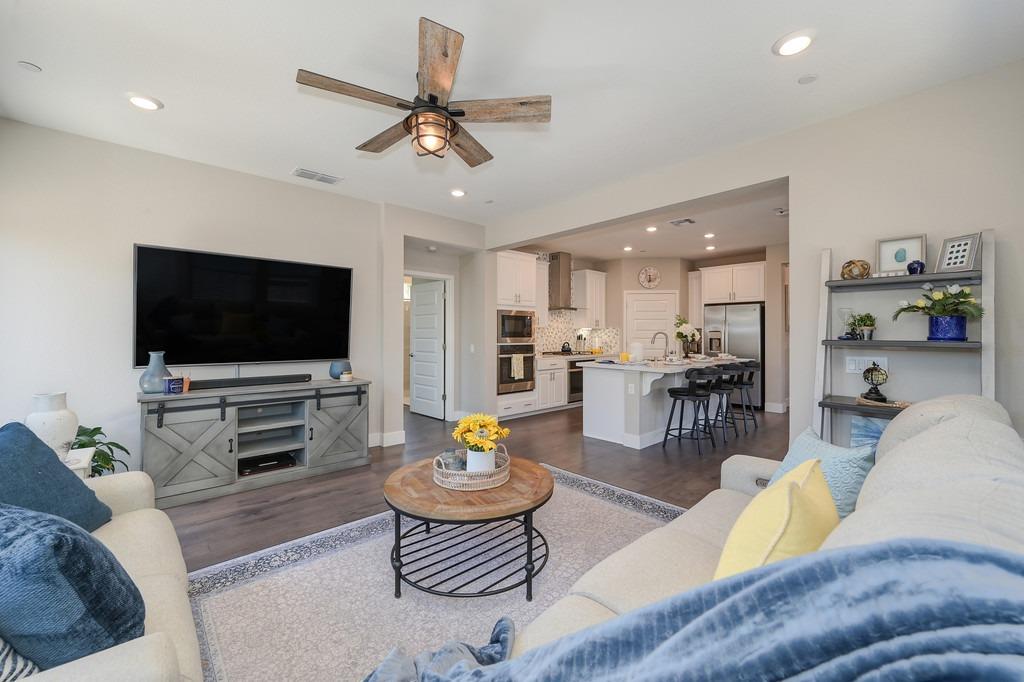 Detail Gallery Image 26 of 65 For 7024 Starburst Ln, Roseville,  CA 95747 - 2 Beds | 2 Baths