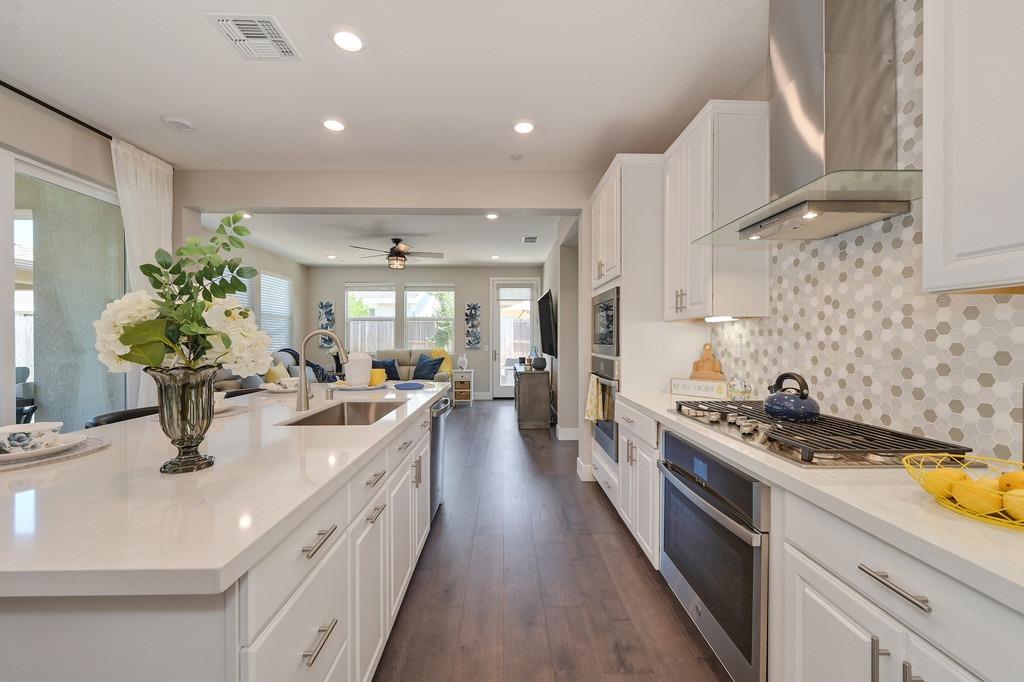 Detail Gallery Image 19 of 65 For 7024 Starburst Ln, Roseville,  CA 95747 - 2 Beds | 2 Baths