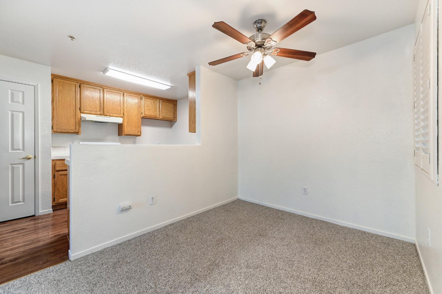 Detail Gallery Image 5 of 25 For 8020 Walerga Rd #1259,  Antelope,  CA 95843 - 2 Beds | 2 Baths