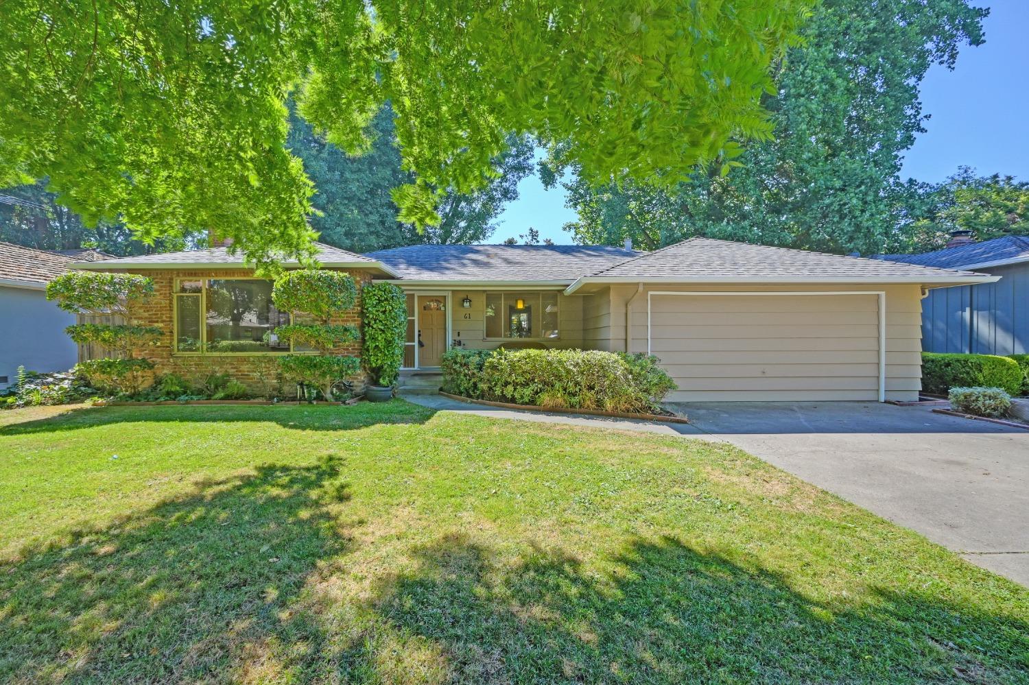 Detail Gallery Image 1 of 1 For 61 Sandburg Dr, Sacramento,  CA 95819 - 3 Beds | 1/1 Baths