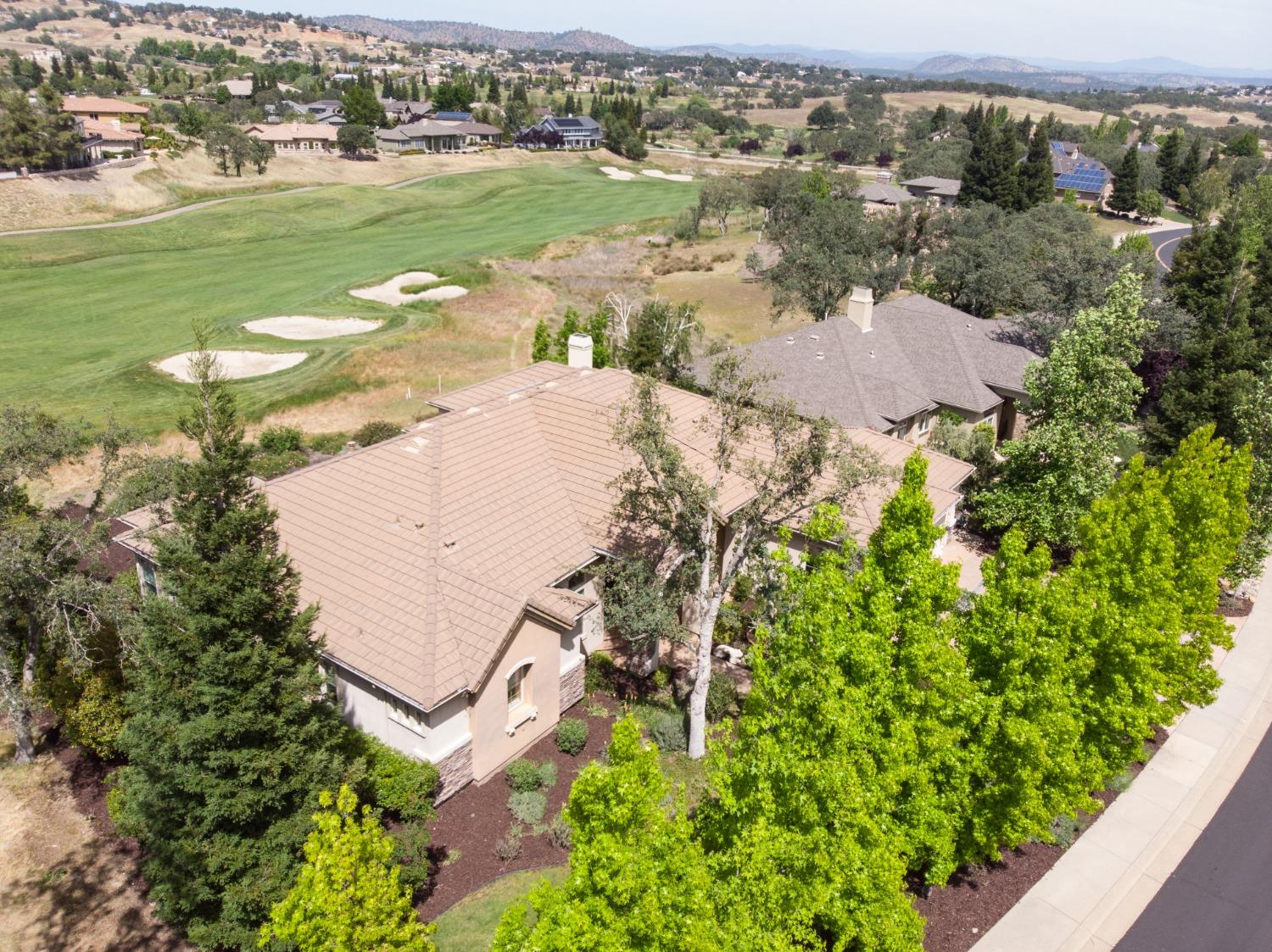 Detail Gallery Image 2 of 41 For 1223 Knolls, Copperopolis,  CA 95228 - 5 Beds | 4/1 Baths