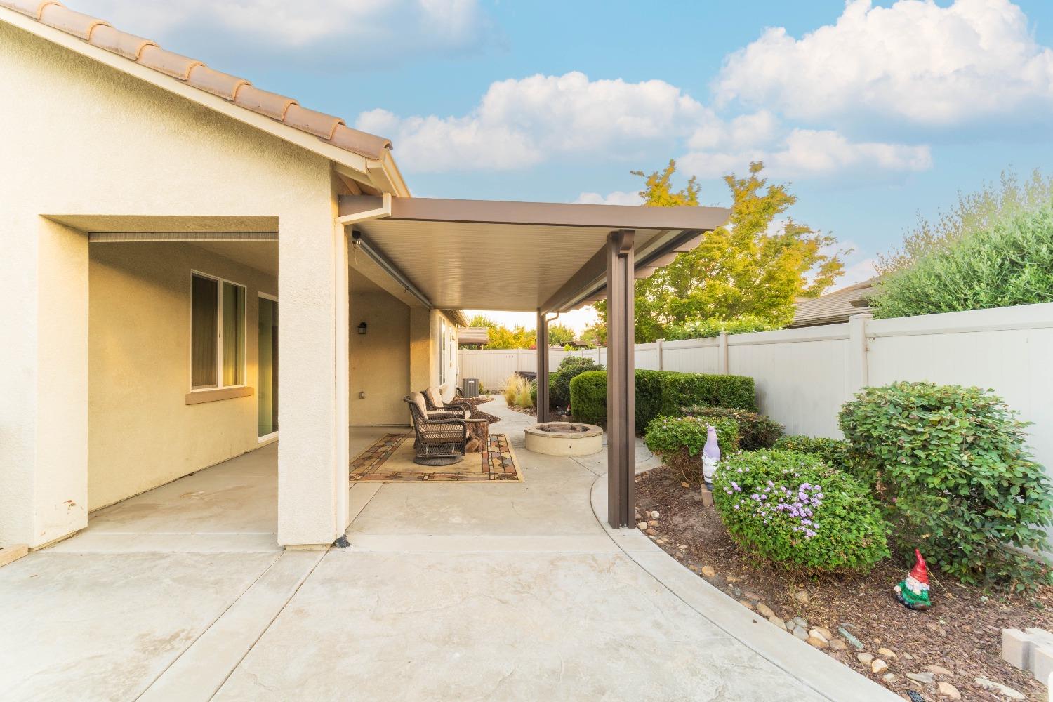 Detail Gallery Image 17 of 39 For 2467 Redbud Way, Manteca,  CA 95336 - 2 Beds | 2 Baths