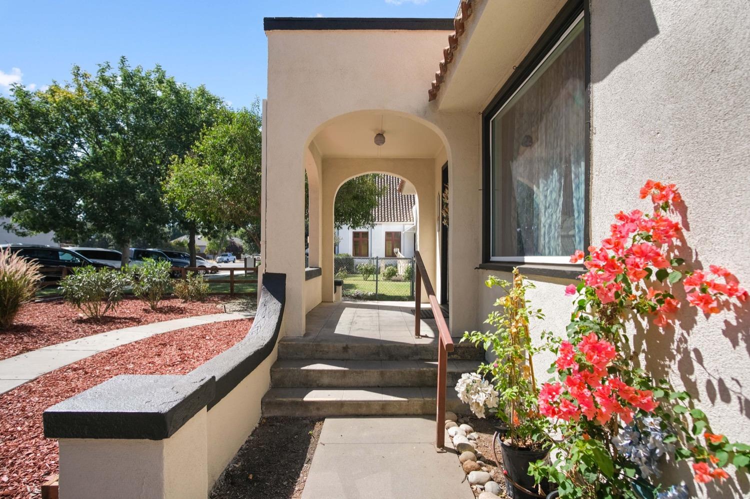 Detail Gallery Image 5 of 24 For 367 6th Street, Gustine,  CA 95322 - 2 Beds | 1 Baths