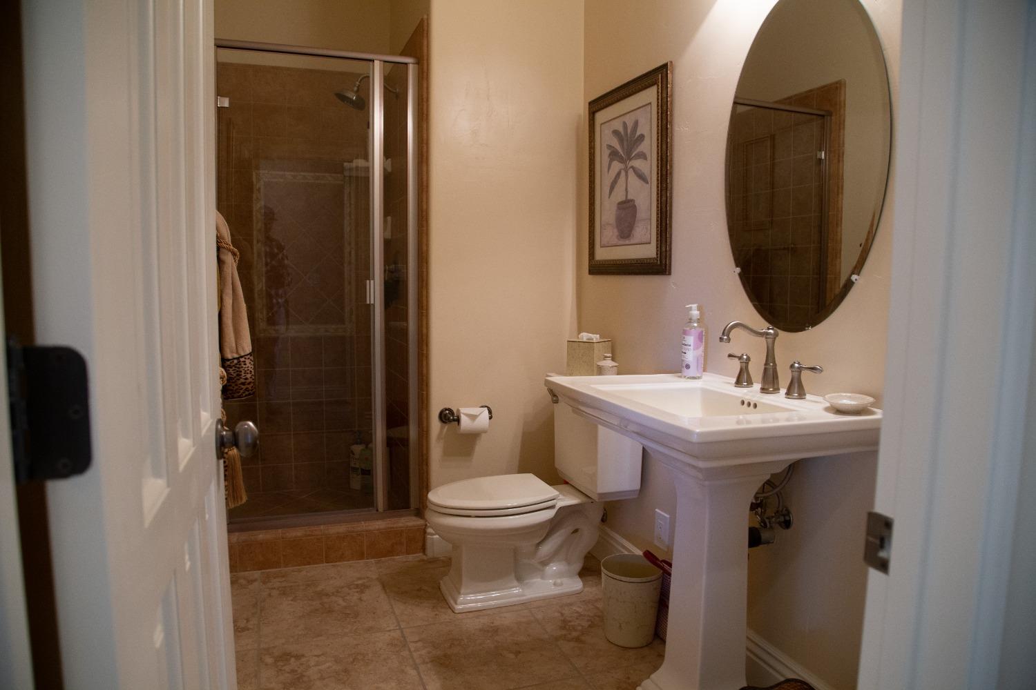 Detail Gallery Image 31 of 41 For 1223 Knolls, Copperopolis,  CA 95228 - 5 Beds | 4/1 Baths