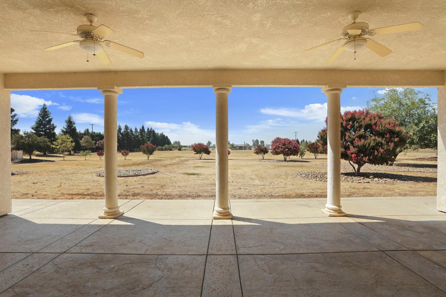 Detail Gallery Image 47 of 71 For 10090 E Collier Rd, Acampo,  CA 95220 - 5 Beds | 2/1 Baths