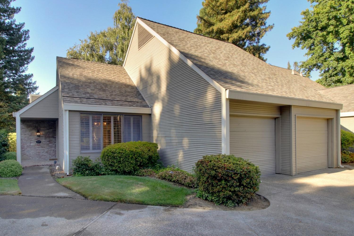 Detail Gallery Image 1 of 1 For 357 Wyndgate Rd, Sacramento,  CA 95864 - 3 Beds | 2 Baths