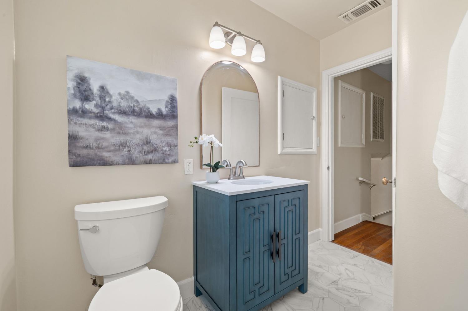 Detail Gallery Image 39 of 62 For 962 Robertson Way, Sacramento,  CA 95818 - 2 Beds | 2 Baths