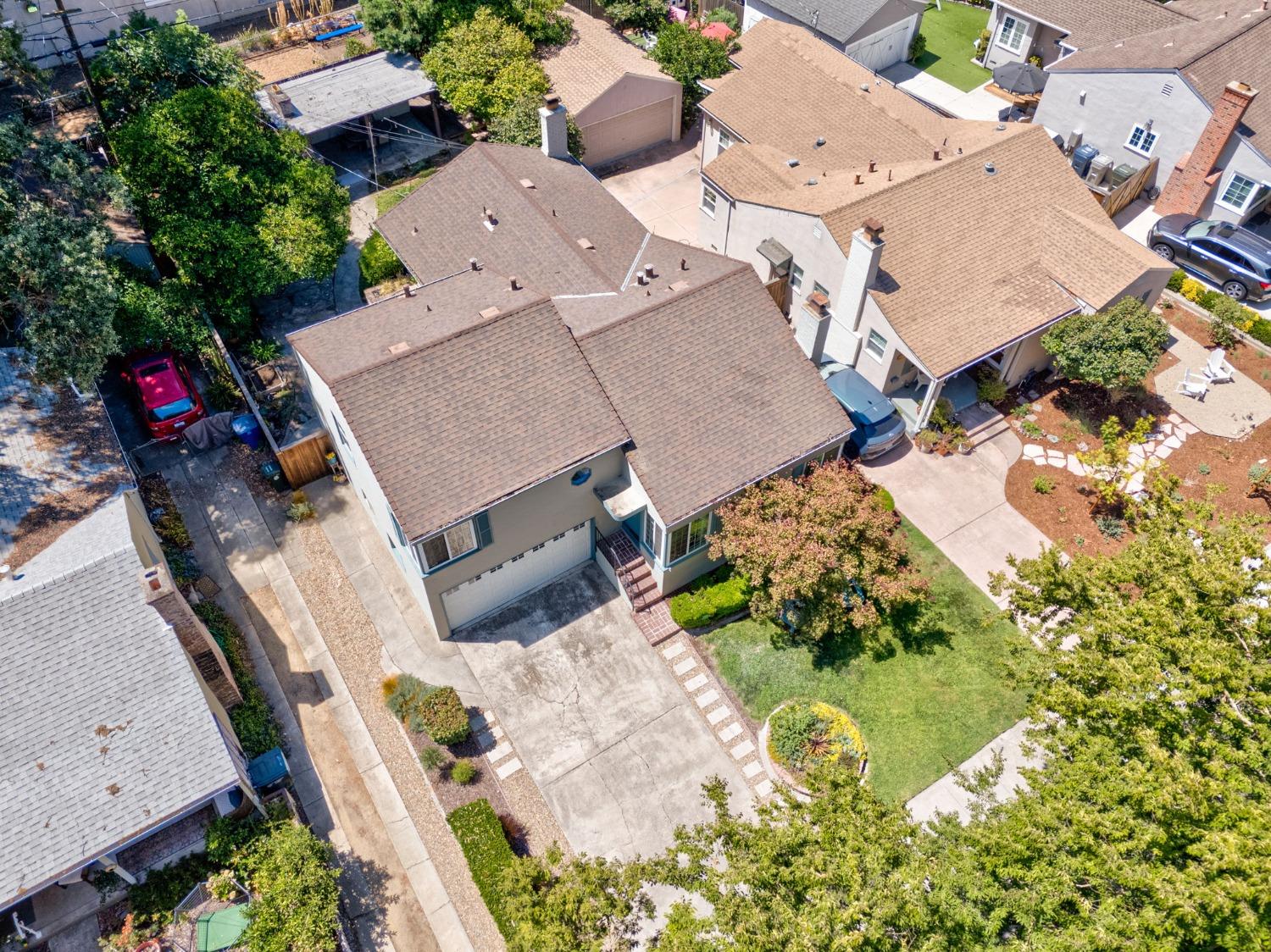 Detail Gallery Image 52 of 62 For 962 Robertson Way, Sacramento,  CA 95818 - 2 Beds | 2 Baths