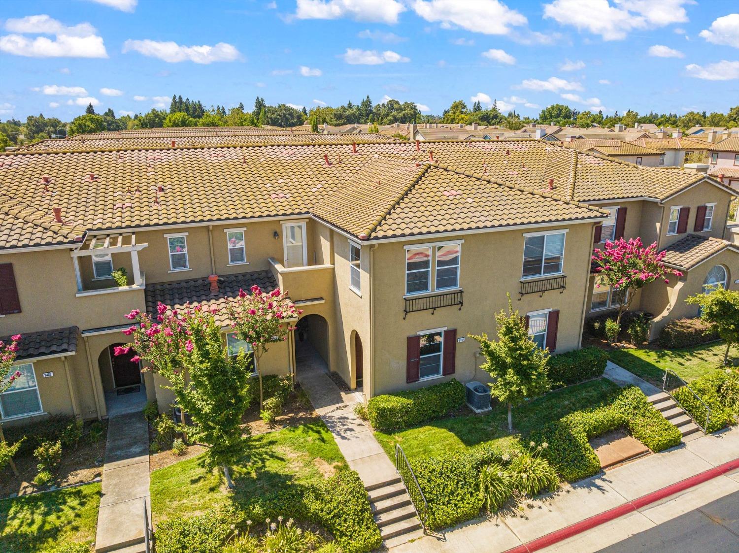 Detail Gallery Image 1 of 1 For 8402 Crystal Walk Cir, Elk Grove,  CA 95758 - 2 Beds | 2 Baths