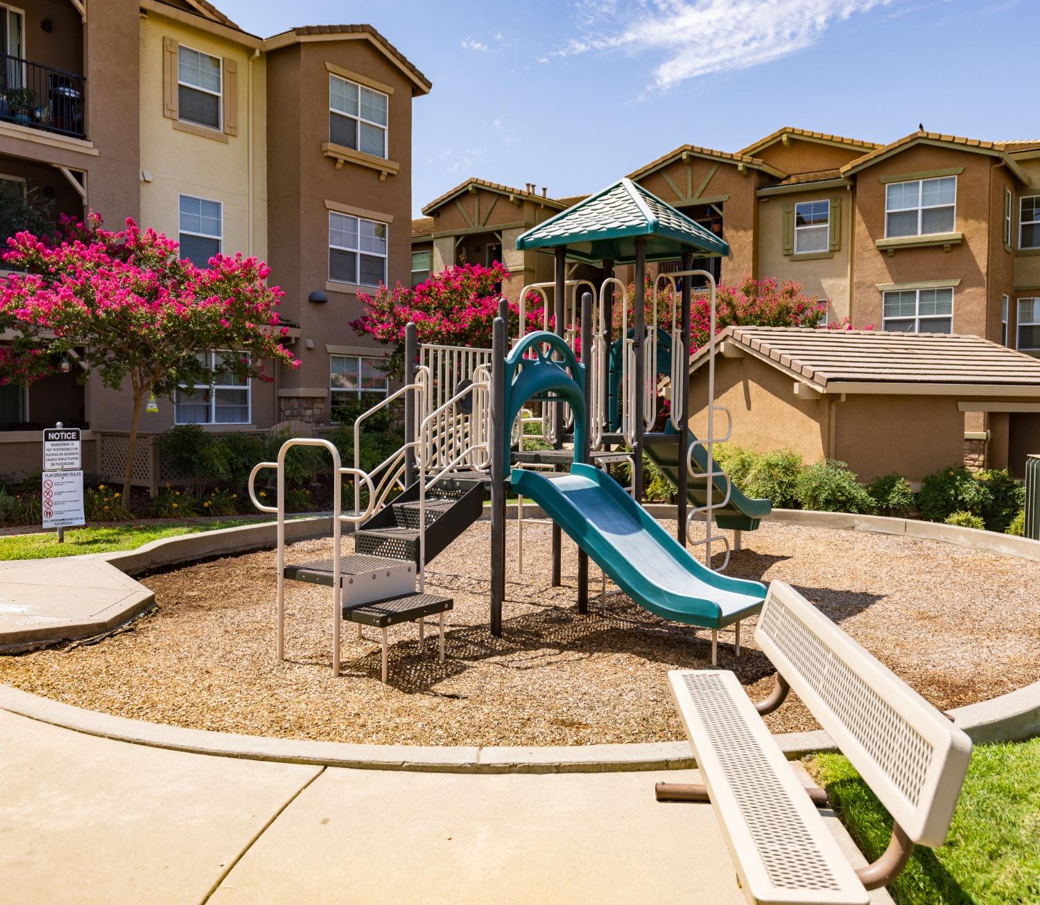 Detail Gallery Image 23 of 26 For 1211 Whitney Ranch Pkwy #1023,  Rocklin,  CA 95765 - 3 Beds | 2 Baths