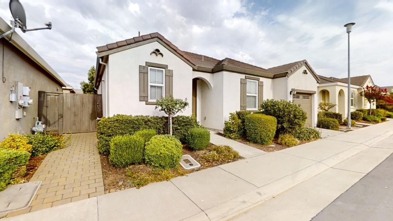 Detail Gallery Image 1 of 54 For 7457 Chevelle Way, Sacramento,  CA 95829 - 2 Beds | 2 Baths