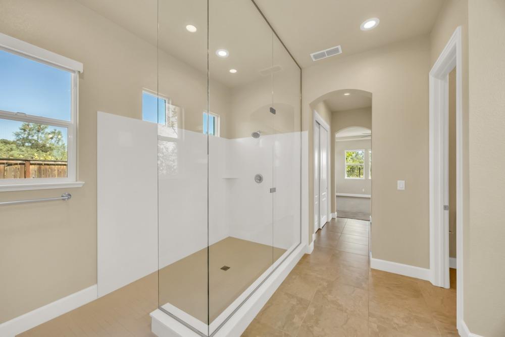 Detail Gallery Image 32 of 66 For 9614 Pamela St, El Dorado Hills,  CA 95762 - 4 Beds | 3/1 Baths