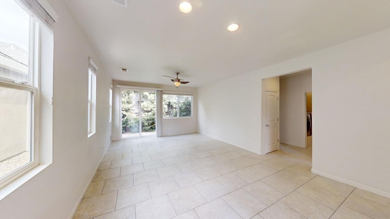 Detail Gallery Image 10 of 54 For 7457 Chevelle Way, Sacramento,  CA 95829 - 2 Beds | 2 Baths