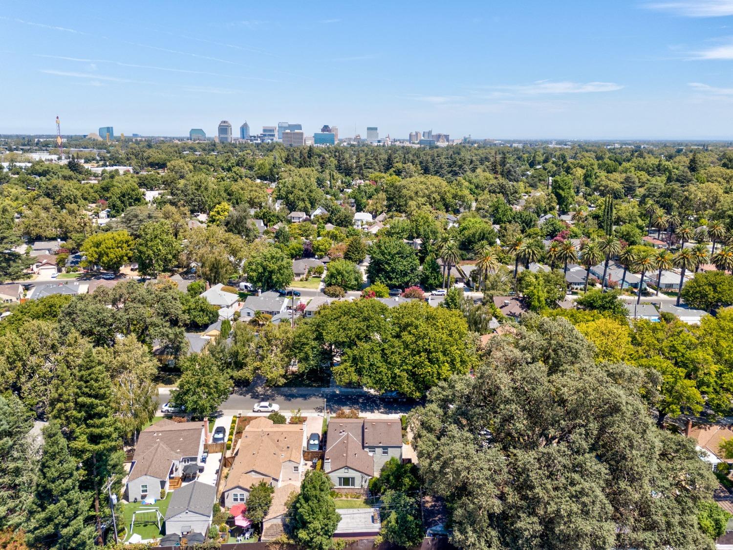 Detail Gallery Image 55 of 62 For 962 Robertson Way, Sacramento,  CA 95818 - 2 Beds | 2 Baths