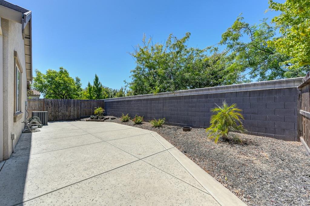 Detail Gallery Image 31 of 58 For 2144 Arlington Dr, Roseville,  CA 95747 - 3 Beds | 2 Baths