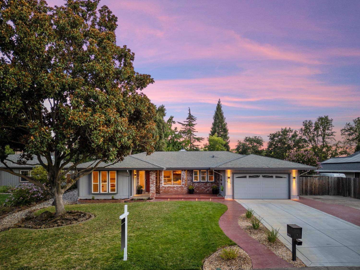 Detail Gallery Image 1 of 1 For 8618 Gaines Ave, Orangevale,  CA 95662 - 4 Beds | 3 Baths