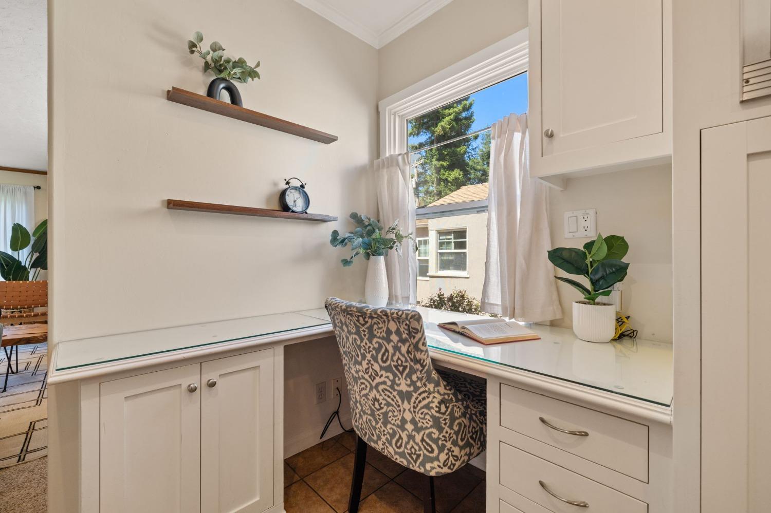 Detail Gallery Image 23 of 62 For 962 Robertson Way, Sacramento,  CA 95818 - 2 Beds | 2 Baths