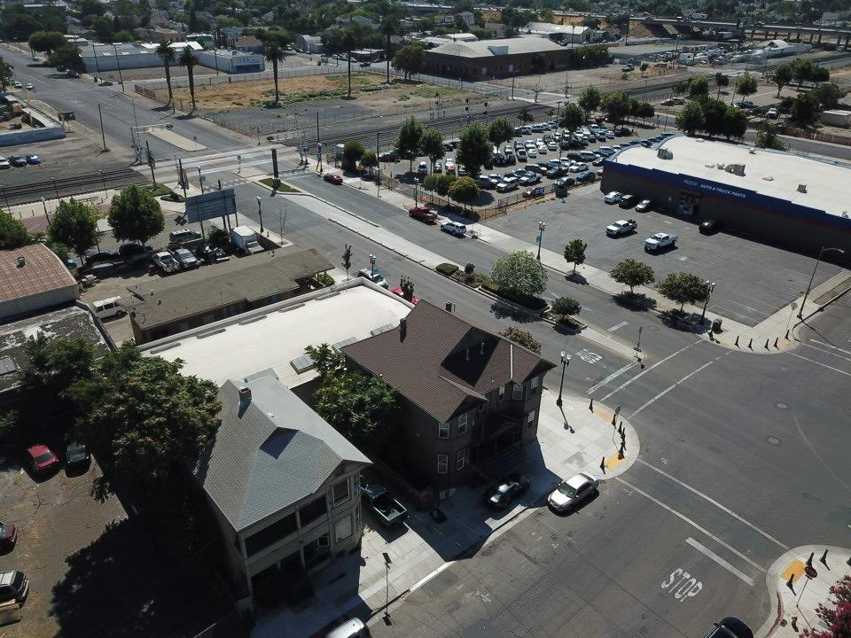 Detail Gallery Image 9 of 12 For 102 N Aurora St, Stockton,  CA 95202 - – Beds | – Baths