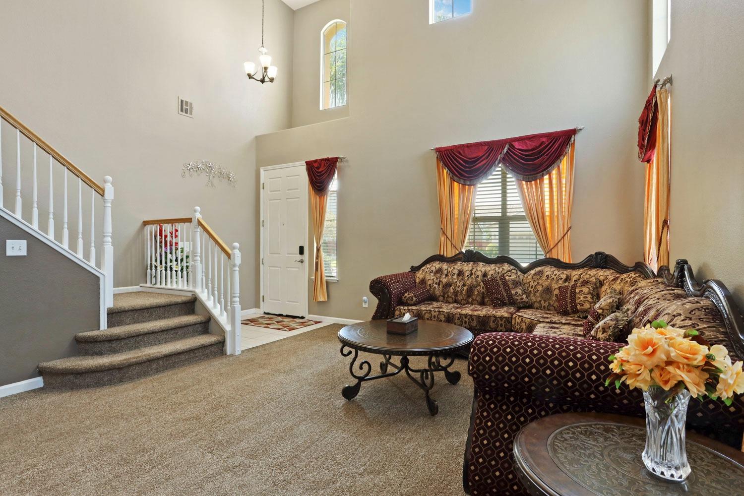 Detail Gallery Image 7 of 46 For 1737 Savory Dr, Manteca,  CA 95337 - 4 Beds | 2/1 Baths