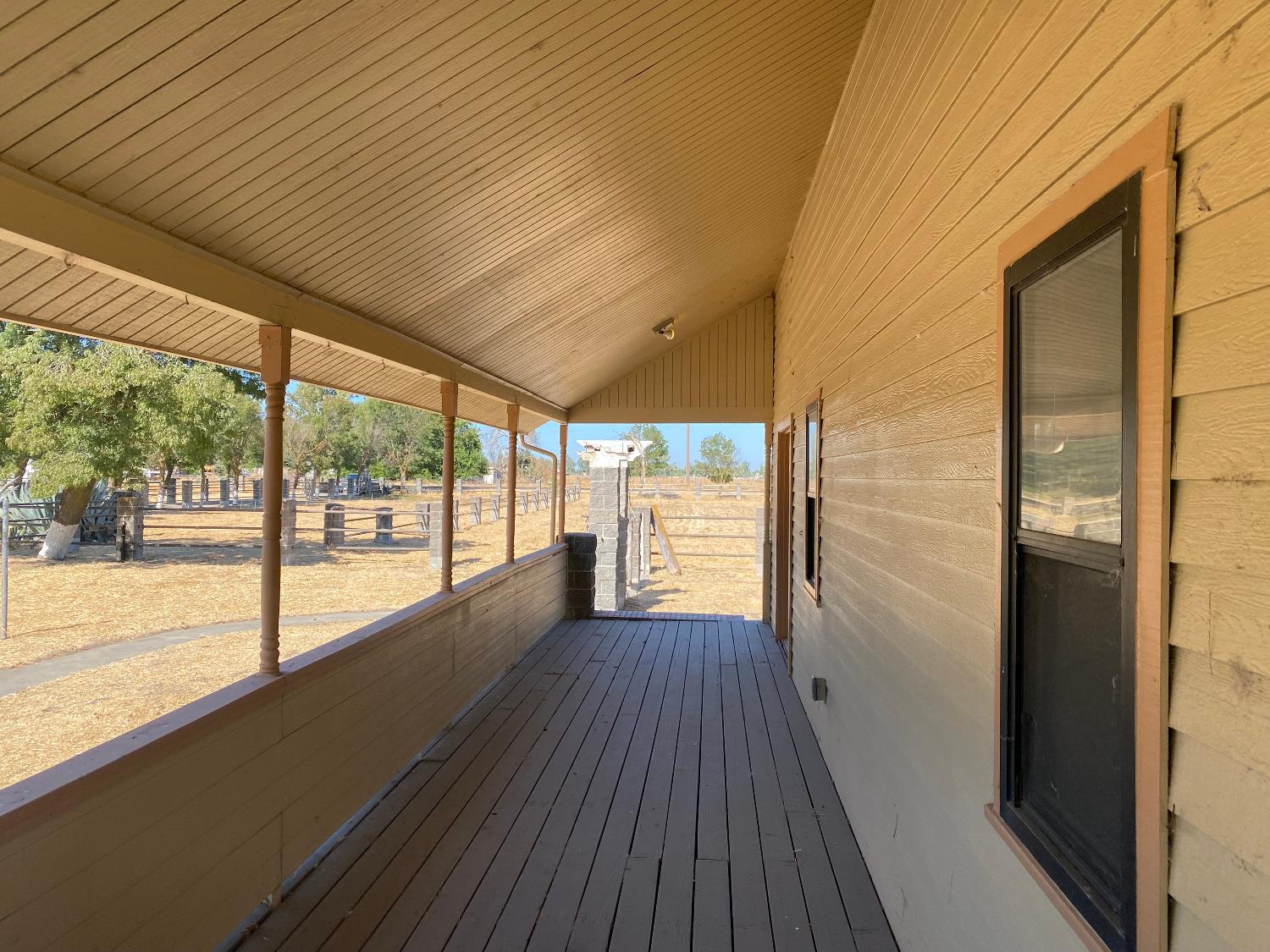 Detail Gallery Image 21 of 33 For 12614 N Jack Tone Rd, Lodi,  CA 95240 - 3 Beds | 2/1 Baths