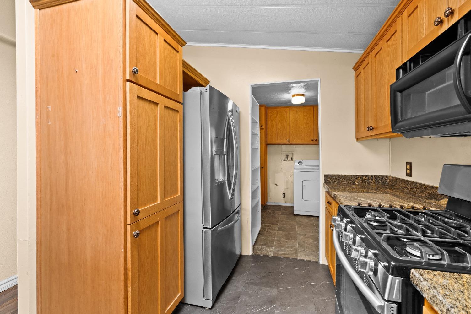 Detail Gallery Image 16 of 30 For 7855 Cottonwood Ln 120, Sacramento,  CA 95828 - 2 Beds | 2 Baths