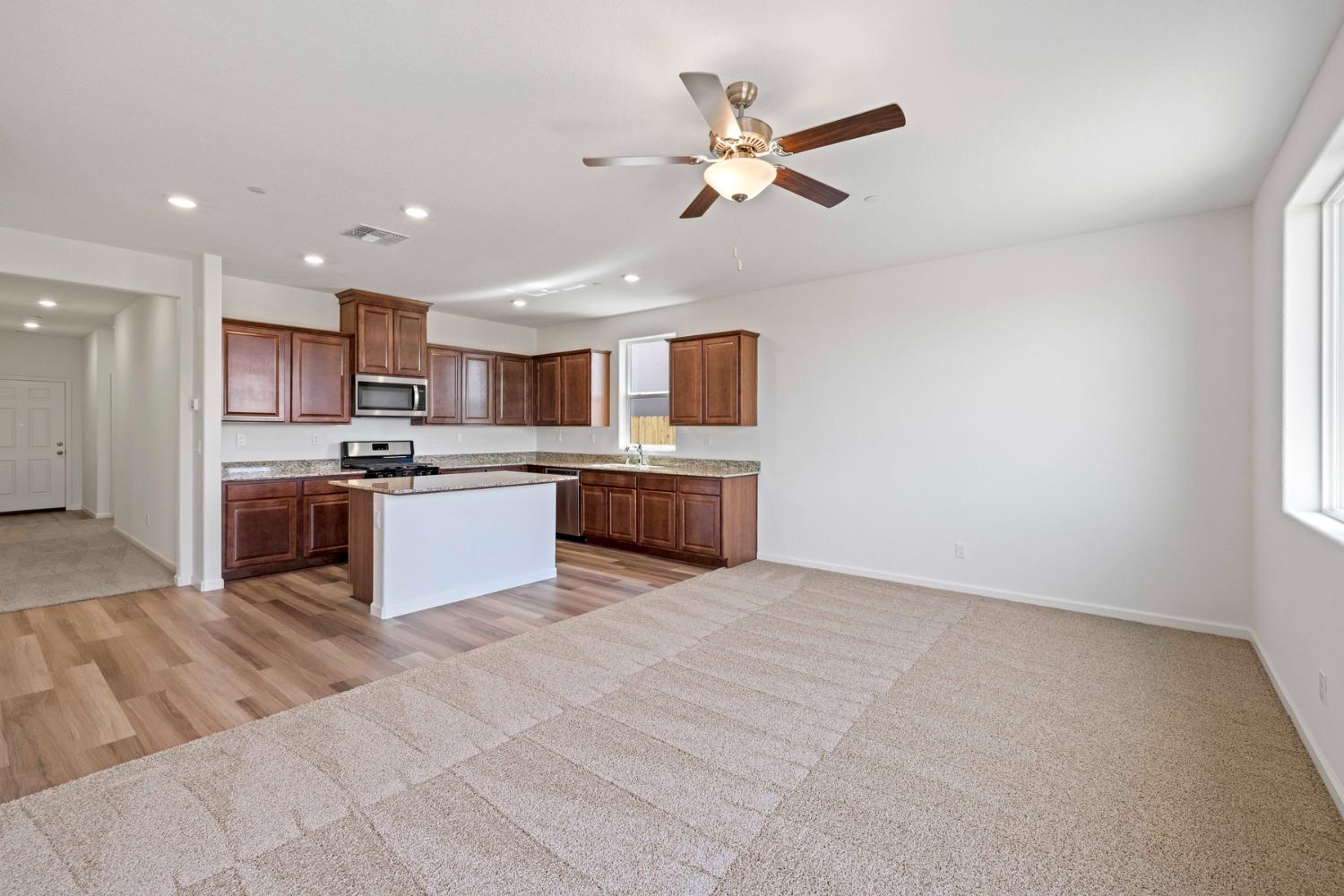 Detail Gallery Image 1 of 5 For 3049 Stones Ln, Stockton,  CA 95212 - 3 Beds | 2 Baths