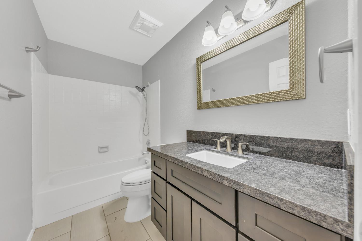 Detail Gallery Image 25 of 33 For 2280 Hurley Way #70,  Sacramento,  CA 95825 - 2 Beds | 2 Baths