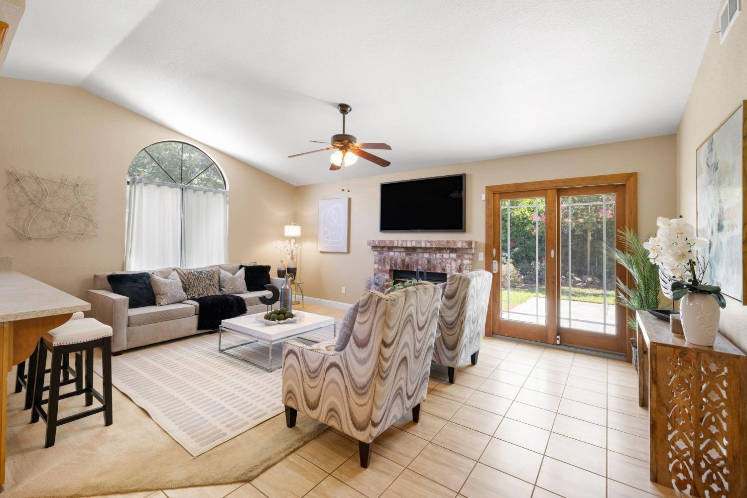 Warmuth Court, Antelope, California image 16