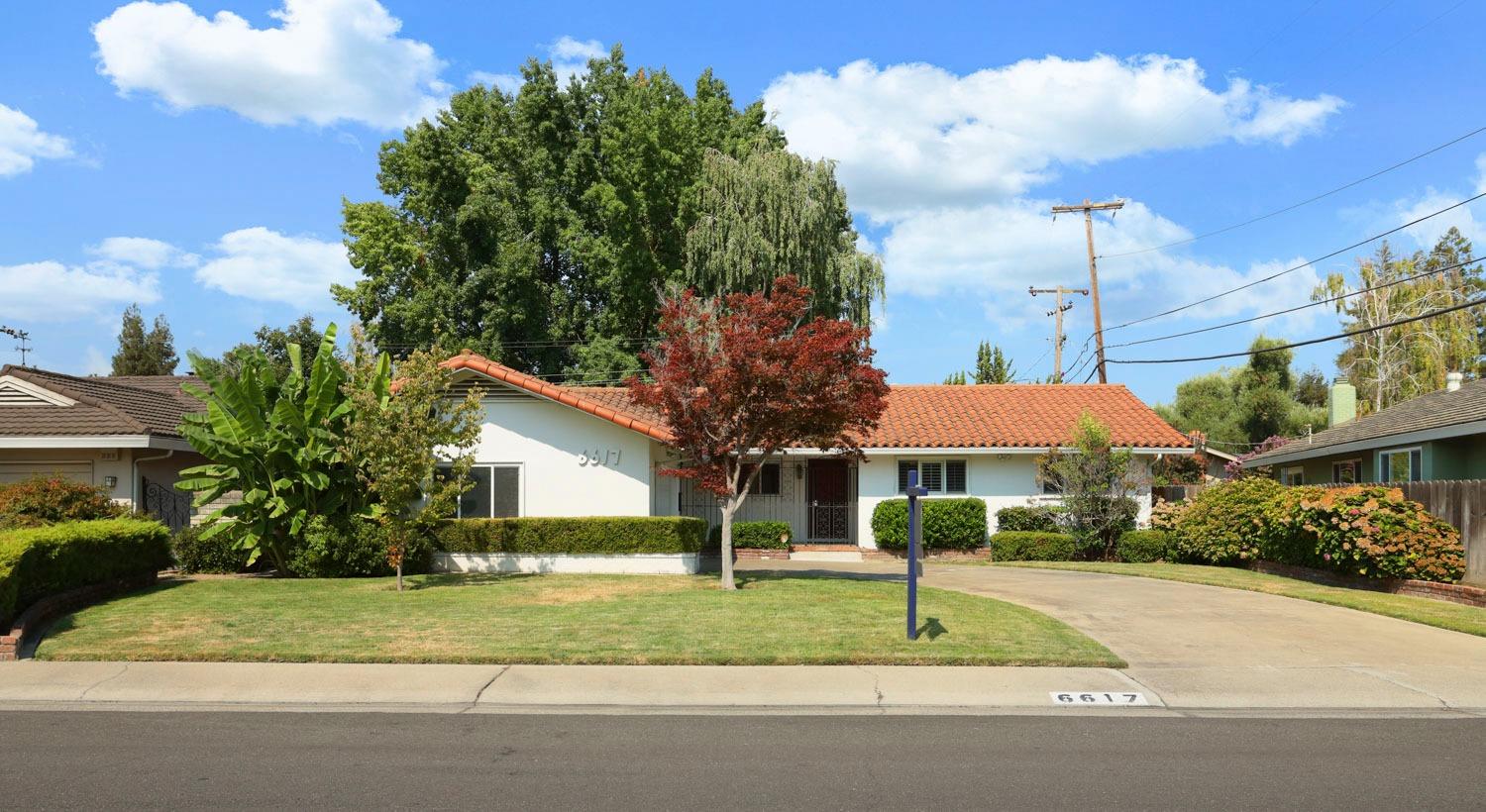 Detail Gallery Image 3 of 56 For 6617 Herndon Pl, Stockton,  CA 95219 - 3 Beds | 2 Baths