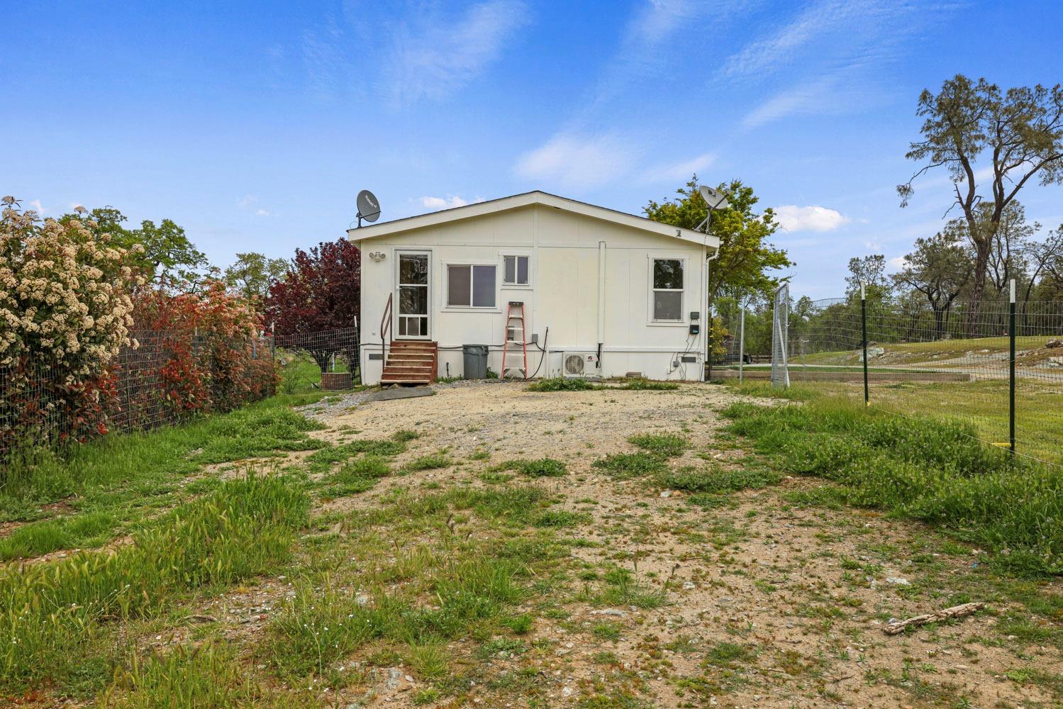 Detail Gallery Image 24 of 45 For 2060 Taurus Dr, Cool,  CA 95614 - 3 Beds | 2 Baths