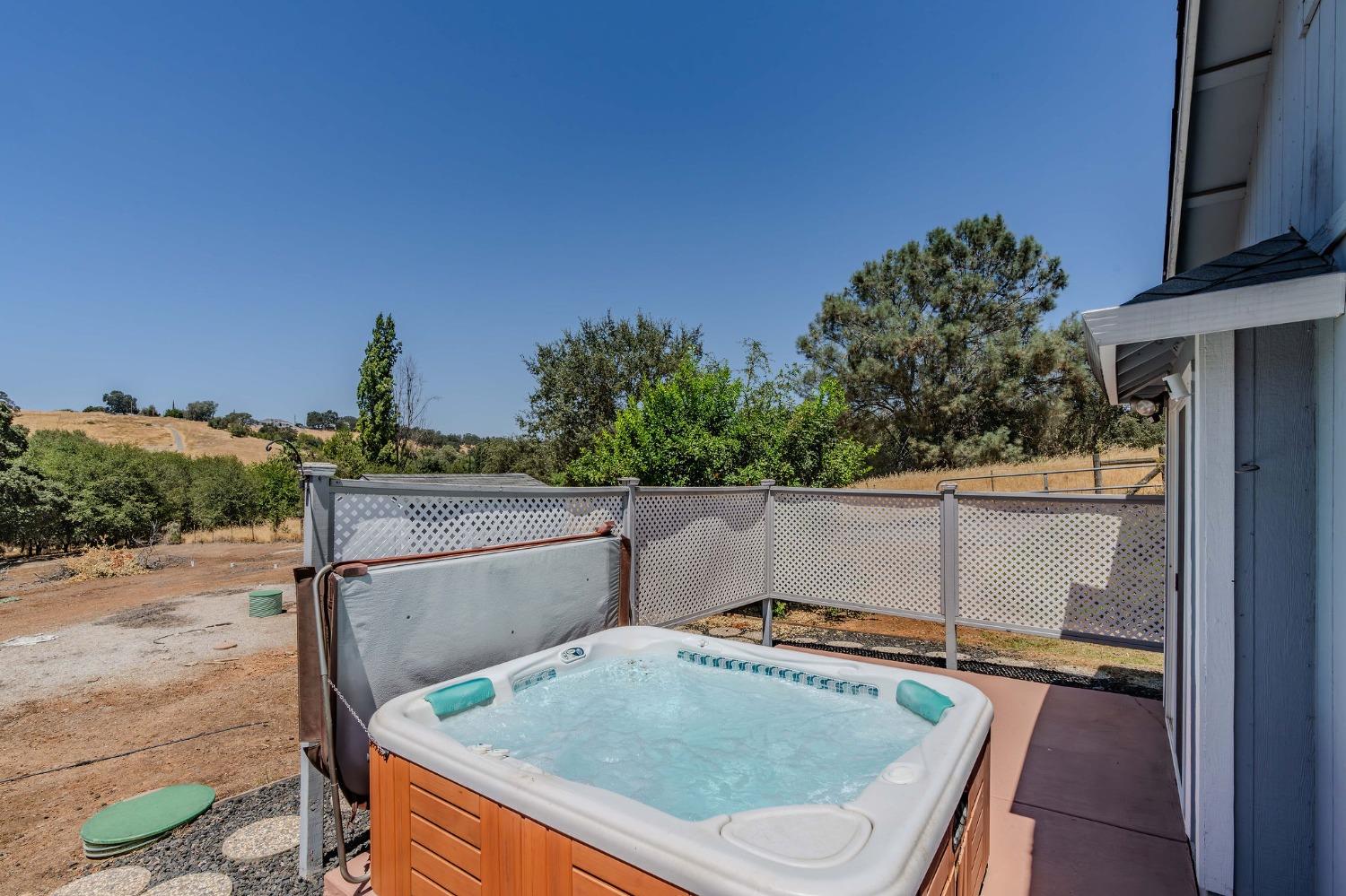 Detail Gallery Image 43 of 63 For 7488 Westhill Rd, Valley Springs,  CA 95252 - 4 Beds | 2/1 Baths