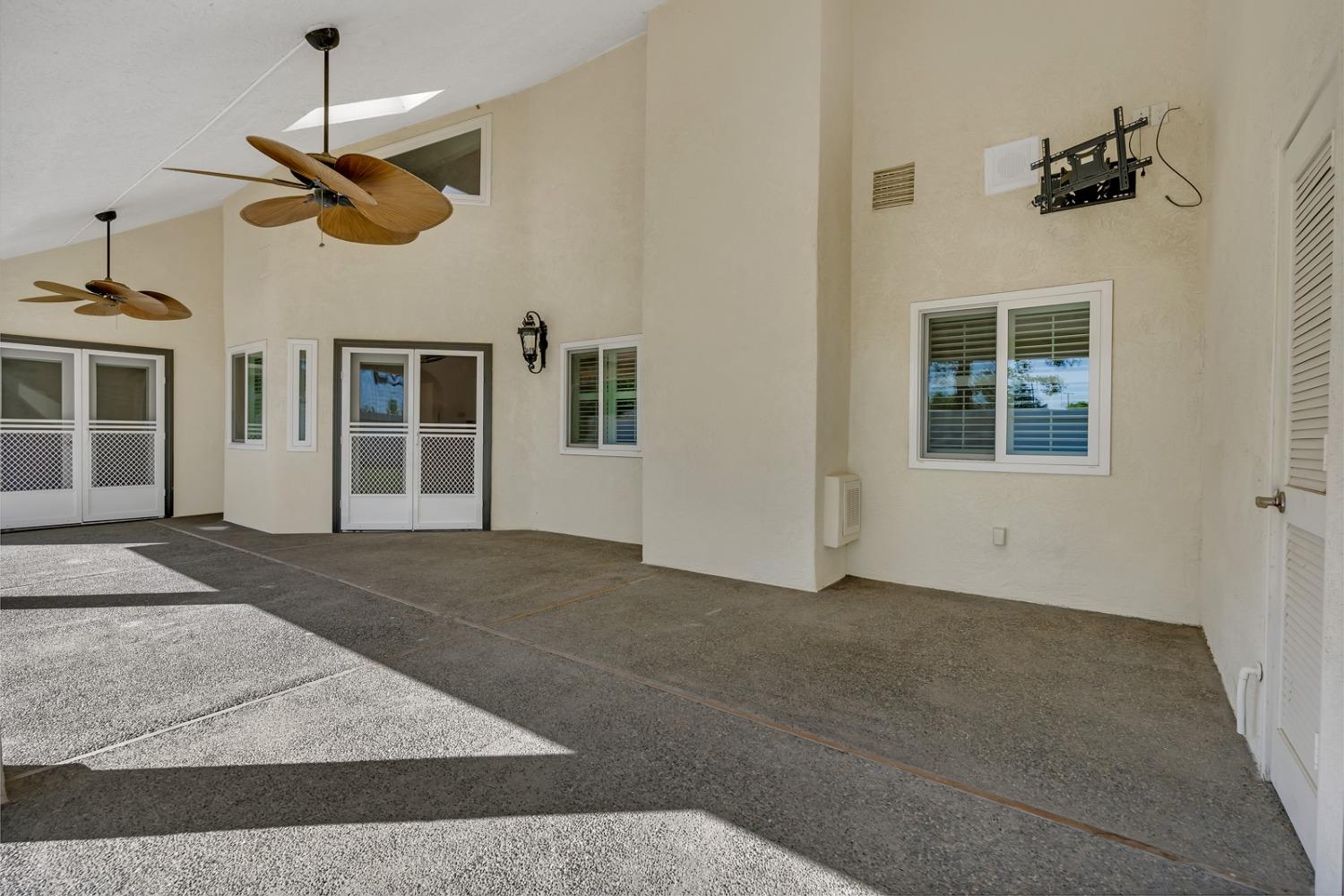 Crescent Drive, Los Banos, California image 41