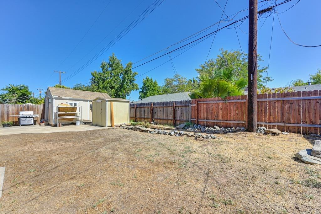 Detail Gallery Image 37 of 41 For 6342 Trenton Way, Citrus Heights,  CA 95621 - 3 Beds | 1/1 Baths