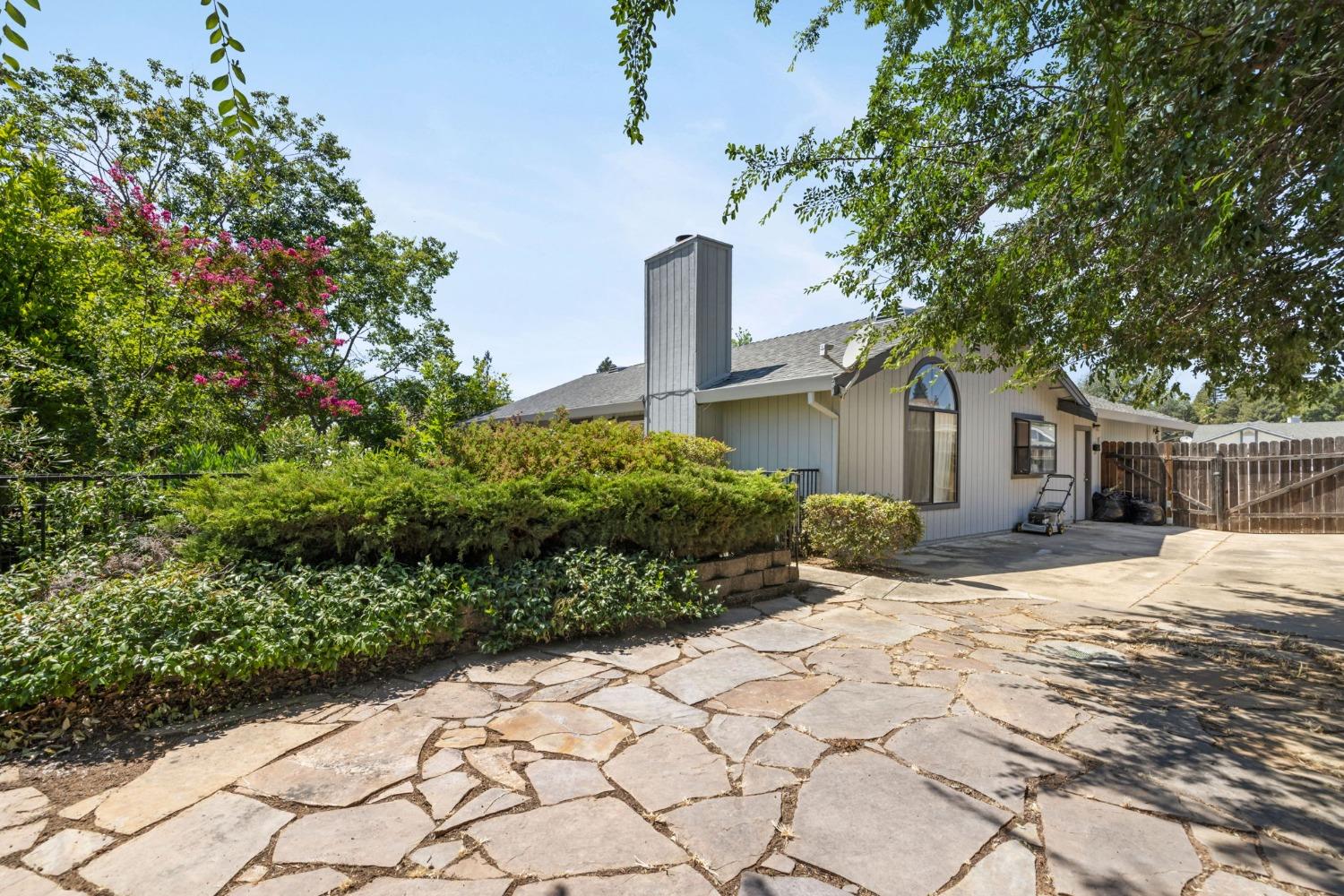 Warmuth Court, Antelope, California image 38