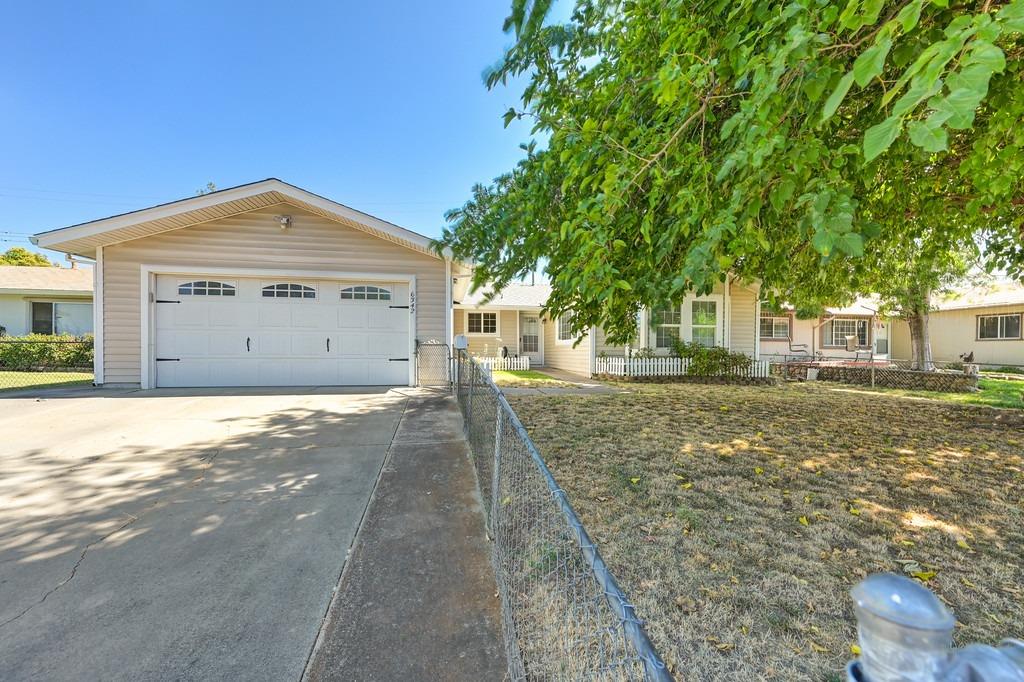 Detail Gallery Image 2 of 41 For 6342 Trenton Way, Citrus Heights,  CA 95621 - 3 Beds | 1/1 Baths