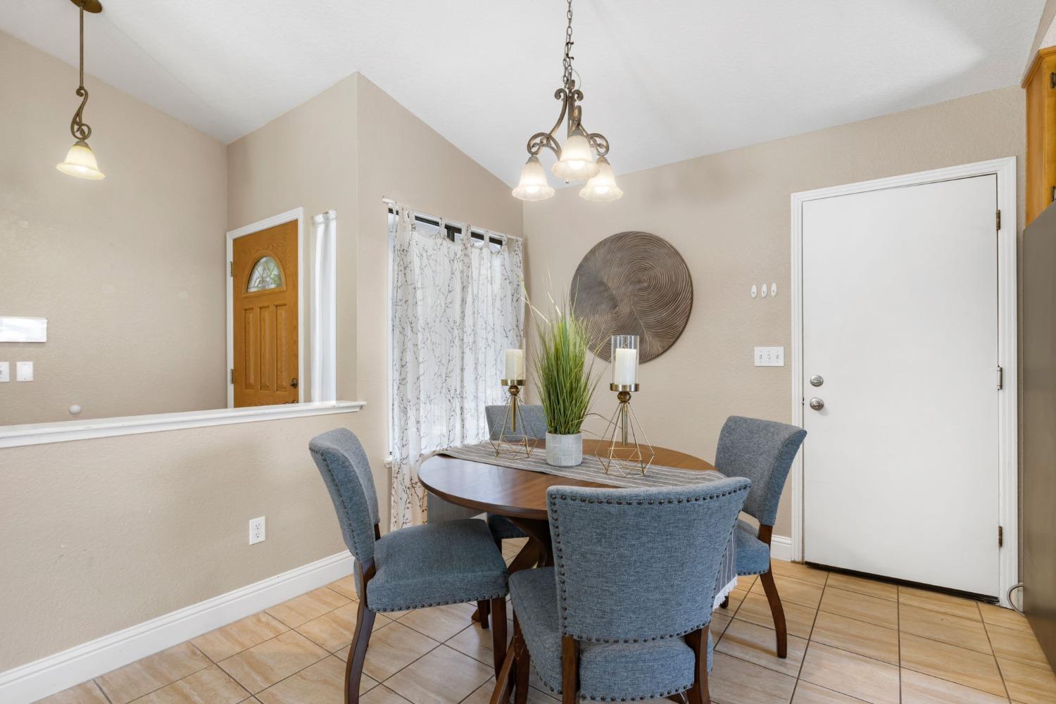 Warmuth Court, Antelope, California image 7